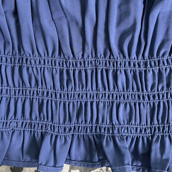 COPY - Abercrombie & Fitch | Stretch/Ruffle Material, Off Shoulder - Picture 3 of 9